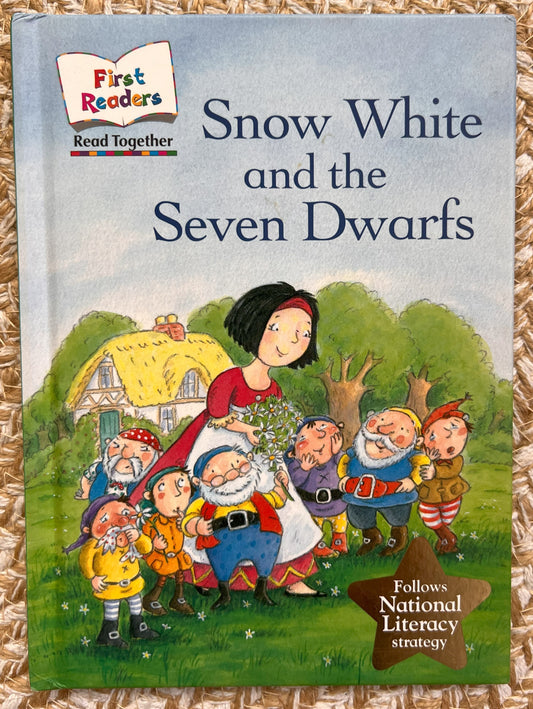 Snow White and The Seven Dwarfs - First Readers Collection